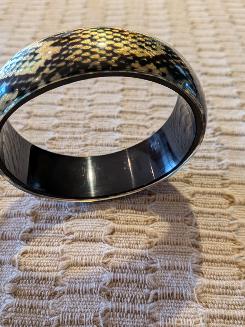 Gold and Black Snake-Pattern Bangle - Picture 2 of 4